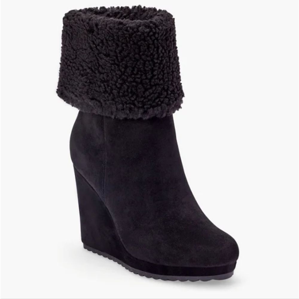 Cameron Sherpa Wedge Bootie Size 7 Black